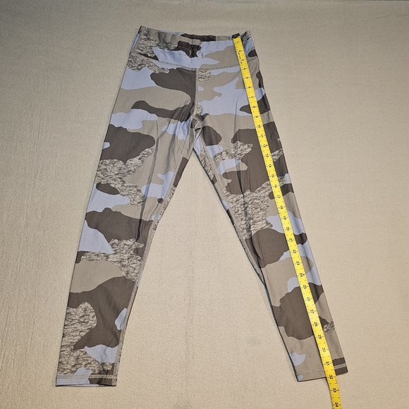 Aerie Camouflage Leggings Size S - Picture 2 of 6